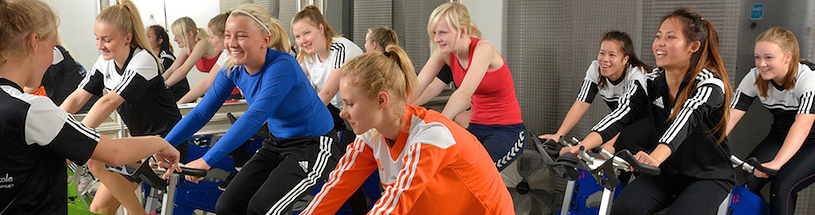 Fitnessefterskole i Silkeborg med velvære, sved på & nye